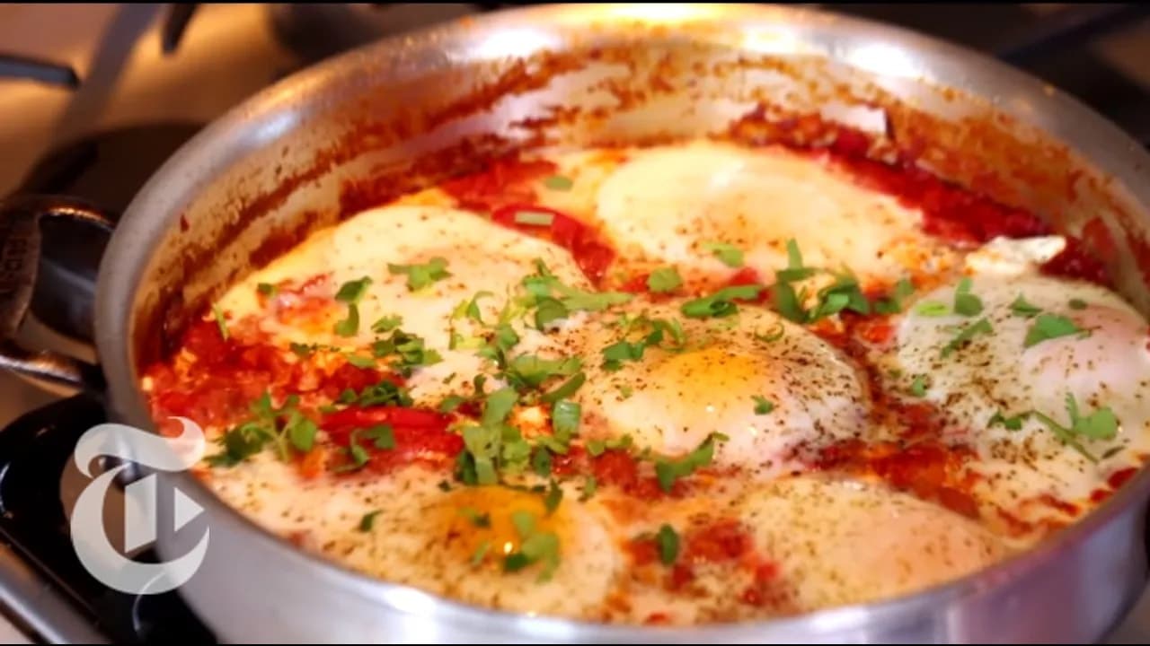 Shakshuka Recipe: A Traditional Baked Egg Dish