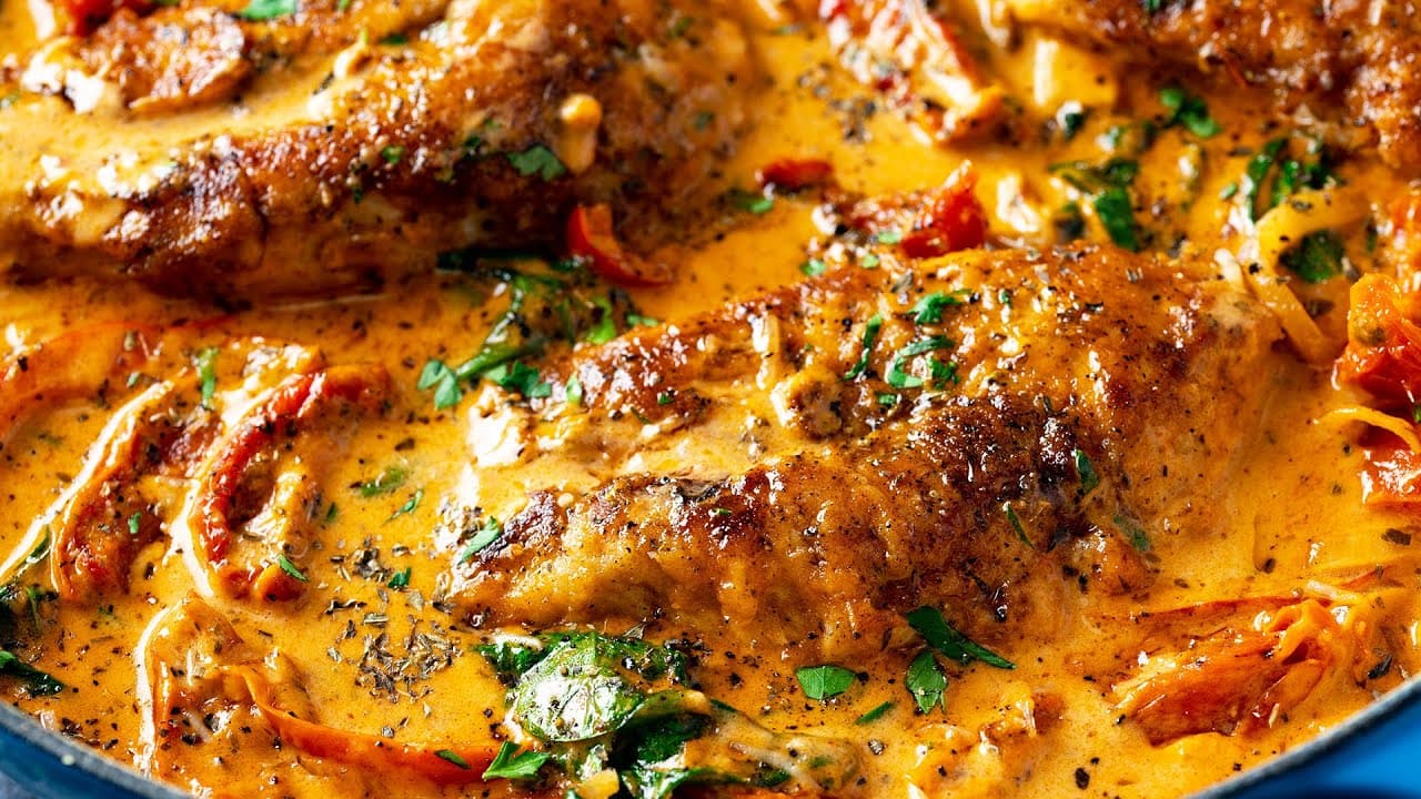 Tuscan Chicken in Creamy Sun Dried Tomato Sauce
