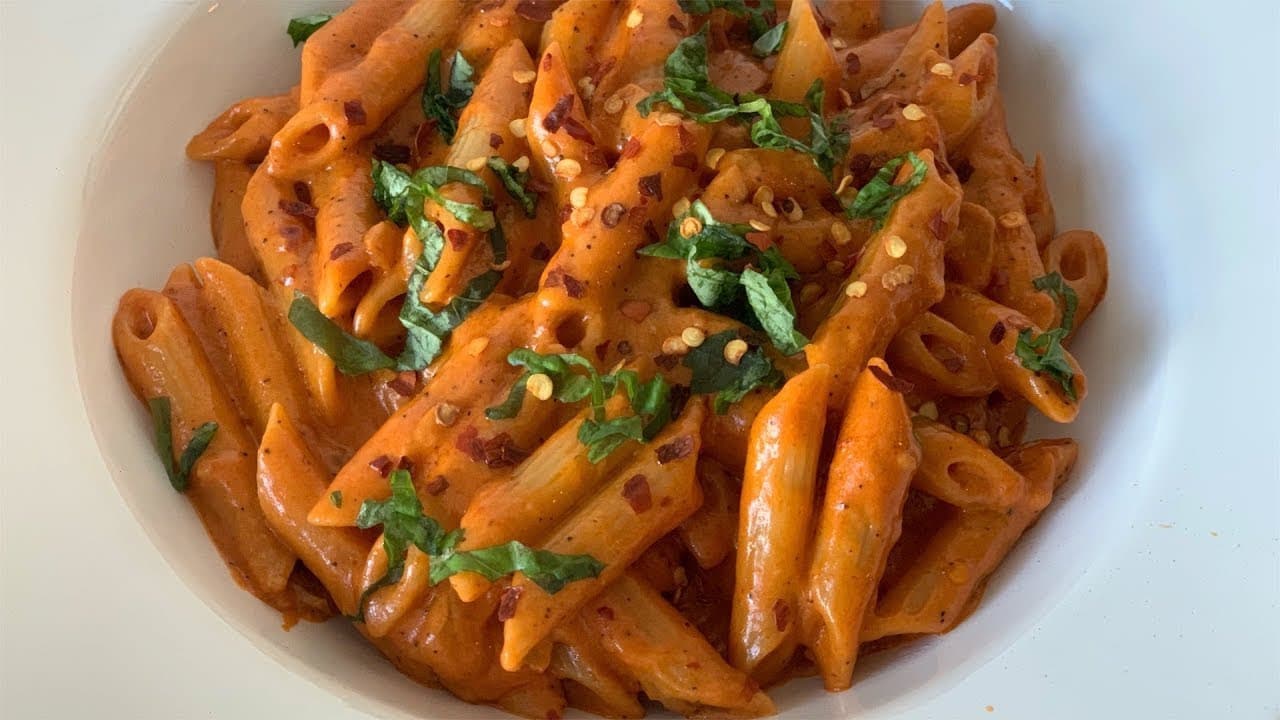 Gigi Hadid's Famous Pasta without Vodka